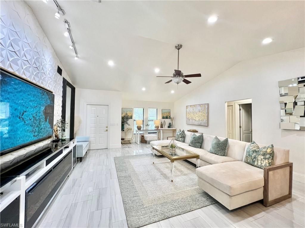 2499 River Reach Dr, Naples, FL 34104 Photo