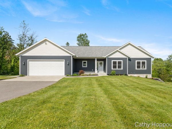 7192 Morrison Lake Road, Saranac, MI 48881