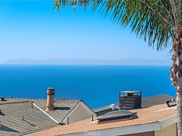 882 Acapulco Street, Laguna Beach, CA 92651