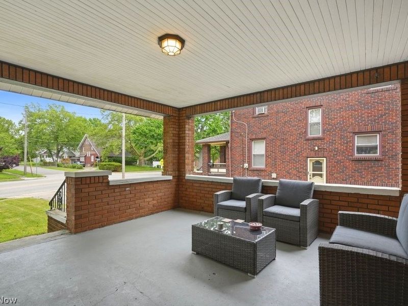 608 Chestnut Boulevard, Cuyahoga Falls, OH 44221 Photo 7
