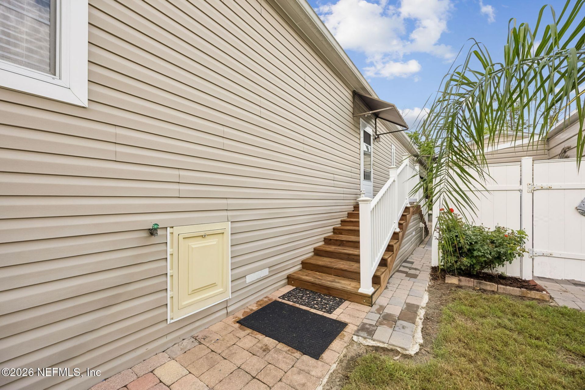 329 Paradise Circle, Satsuma, FL 32189 Photo