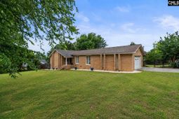 107 Partridge Hill Drive photo 4