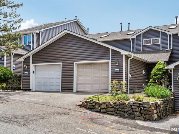 304 Heights Drive 3, Unit 3, HALEDON, NJ 07508
