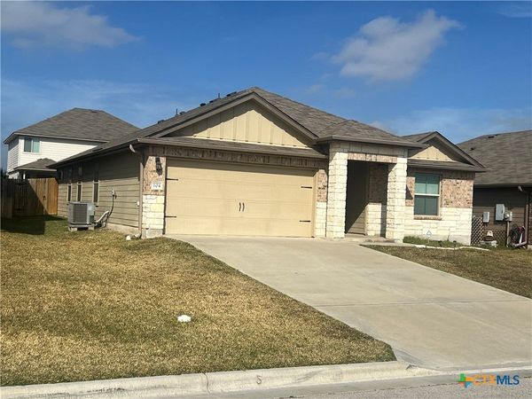 104 Green Jay Drive , Jarrell, TX 76537