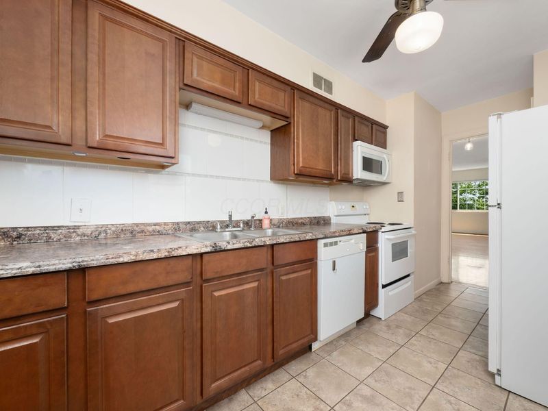 1629 Grandview Avenue, Unit A and B, Columbus, OH 43212 Photo 14