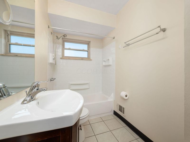 1629 Grandview Avenue, Unit A and B, Columbus, OH 43212 Photo 16