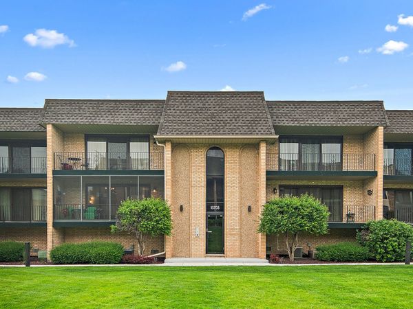 15703 Old Orchard Court , Unit 1S, Orland Park, IL 60462