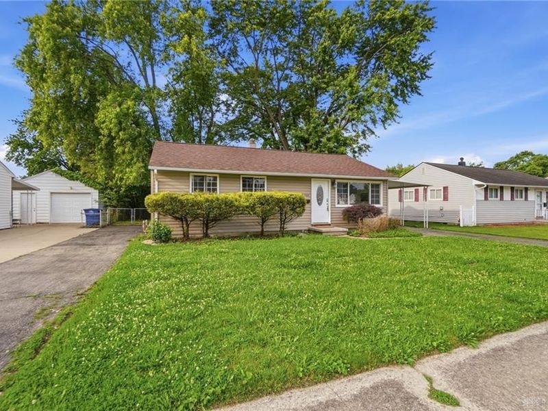 5380 Roxford Drive, Dayton, OH 45432 Photo 2