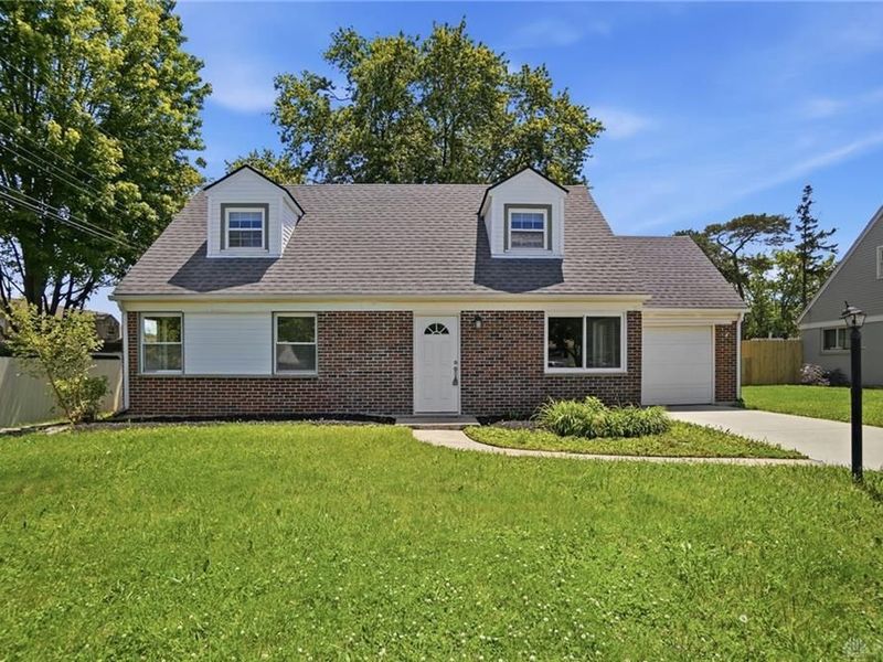 976 Kenosha Road, Kettering, OH 45429 Photo 1