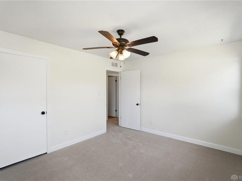976 Kenosha Road, Kettering, OH 45429 Photo 15