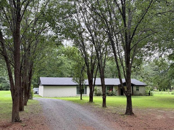 27 Pine Valley Road, Bigelow, AR 72016