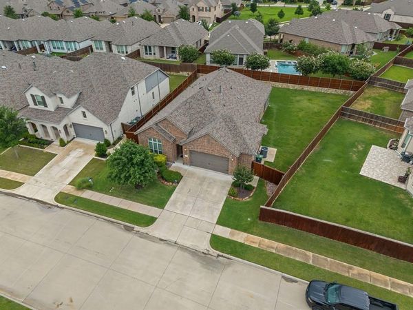 3912 Primrose Drive, Aubrey, TX 76227