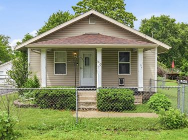 1405 S May Avenue, Muncie, IN 47302