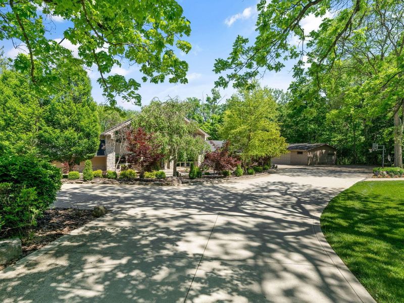 7640 Bellaire Avenue , Dublin, OH 43017 Photo 3