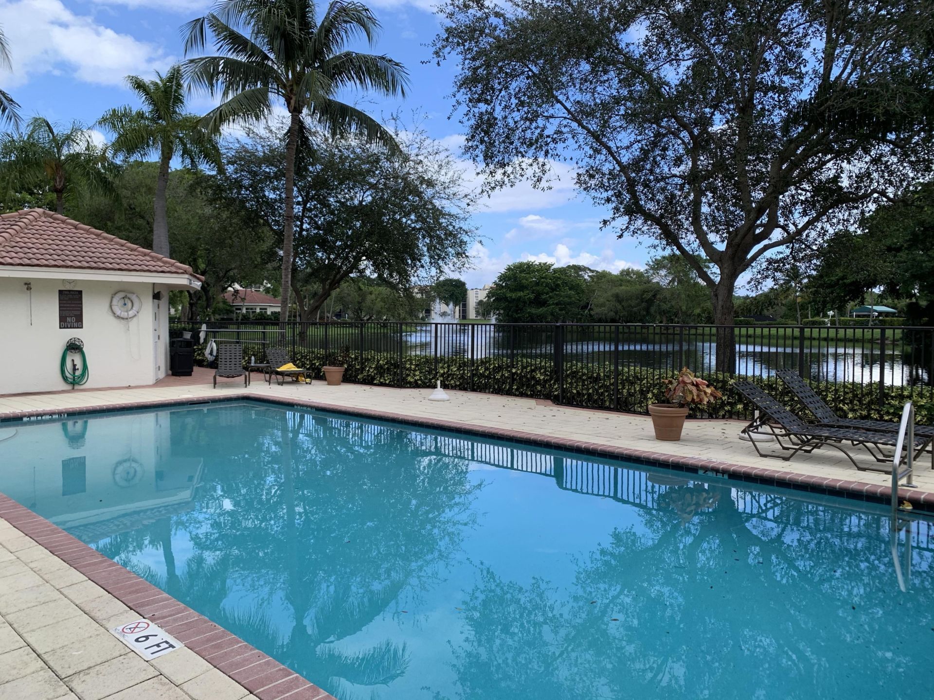 2105 Lavers Circle, Unit 407, Delray Beach, FL 33444 Photo