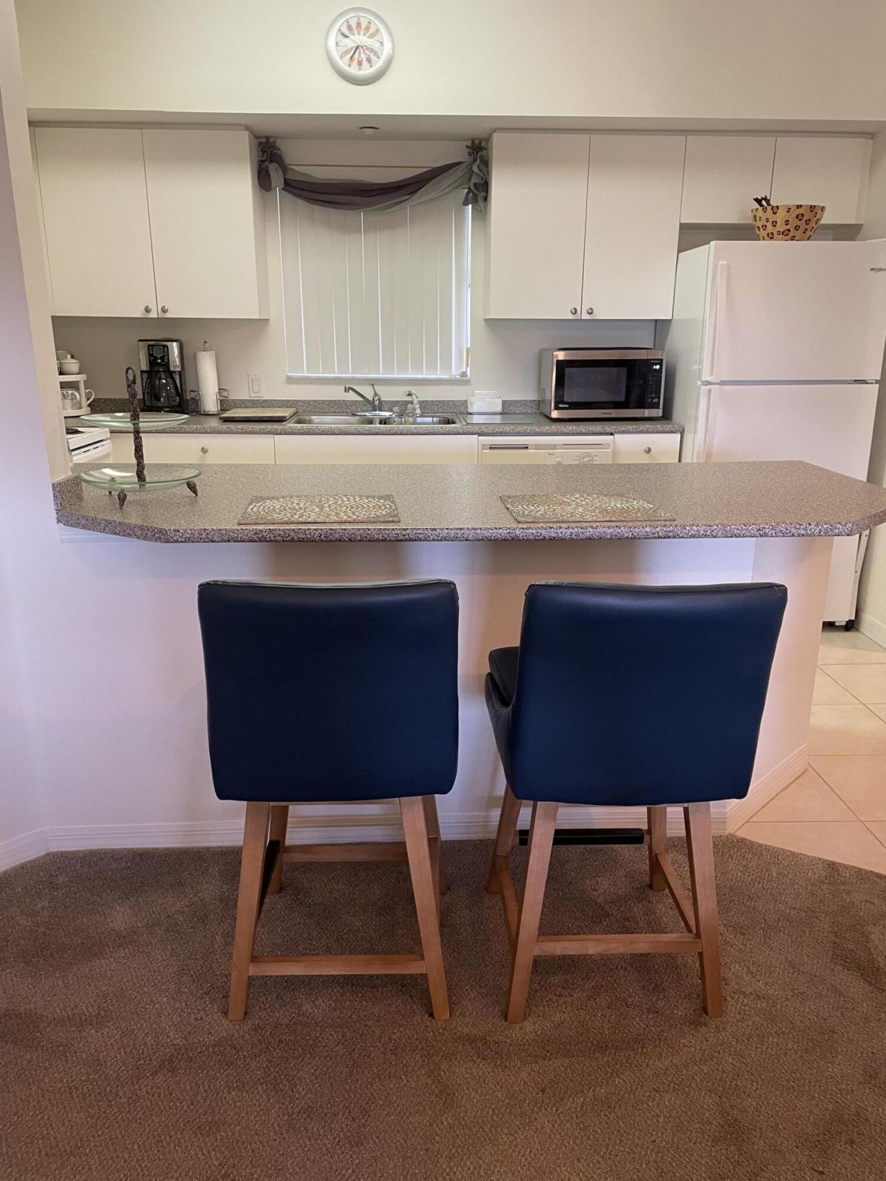 2105 Lavers Circle, Unit 407, Delray Beach, FL 33444 Photo