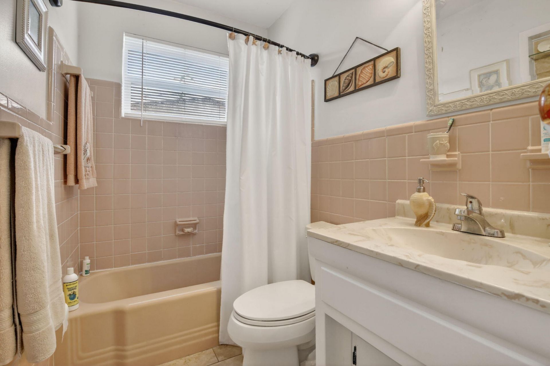 7140 Meade Street, Hollywood, FL 33024 Photo