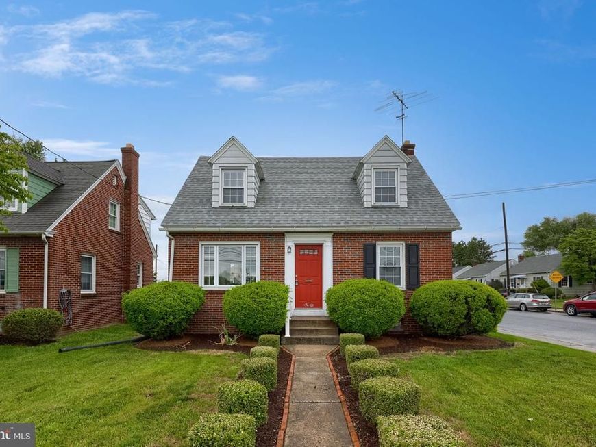 430 Brimmer Avenue, New Holland, PA 17557 Main Photo