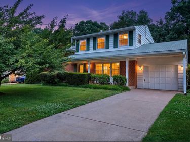 8319 W BOULEVARD DRIVE , ALEXANDRIA, VA 22308