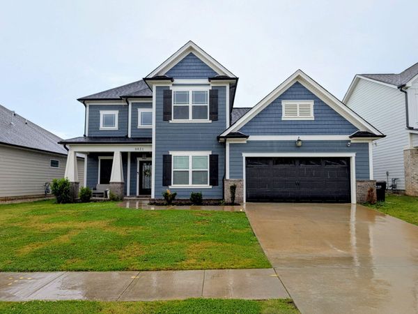 8821 Knolling Loop, Ooltewah, TN 37363