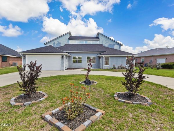 3213 Country Club Drive , Lynn Haven, FL 32444