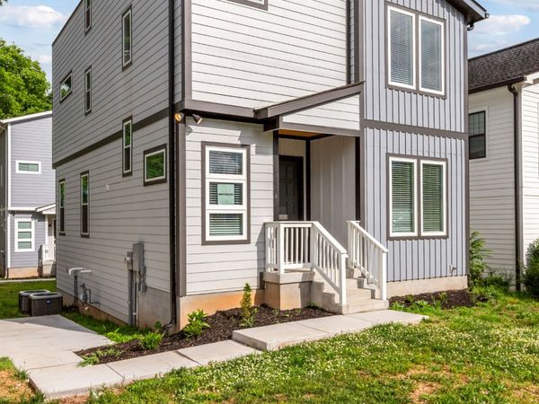 2142 Oakland St , Unit A, Nashville, TN 37210