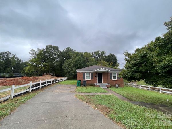 809 Norris Avenue, Charlotte, NC 28206