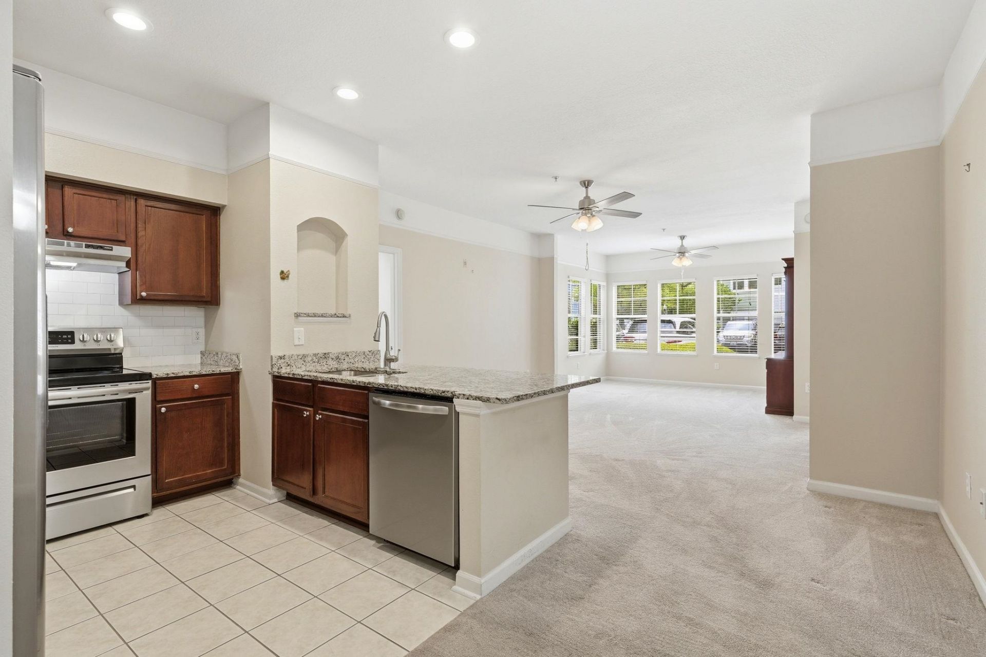 2801 Chancellorsville Drive, Unit 117, Tallahassee, FL 32312 Photo