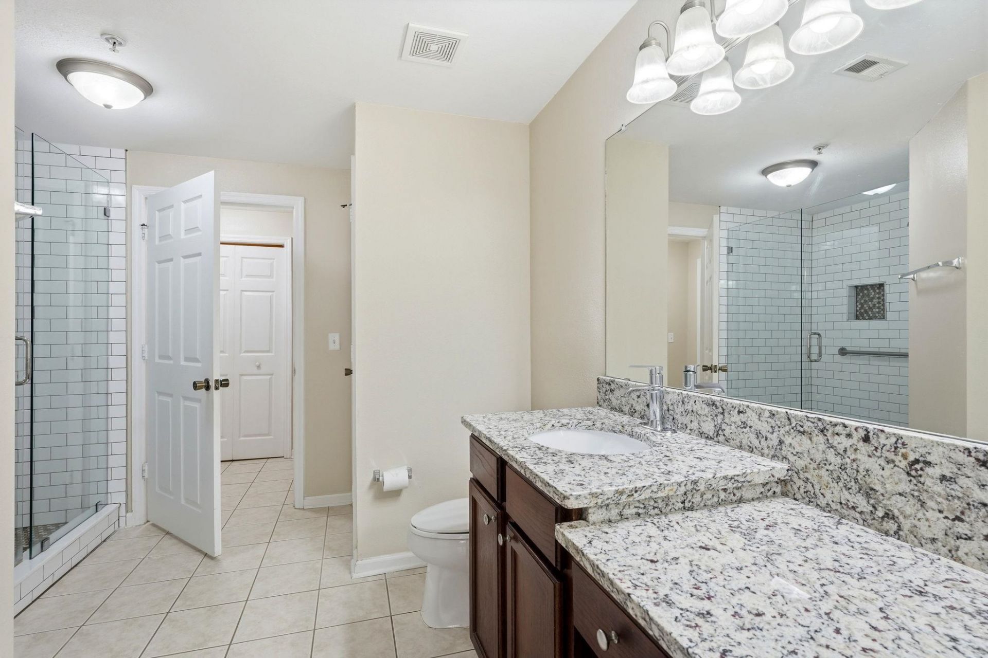 2801 Chancellorsville Drive, Unit 117, Tallahassee, FL 32312 Photo