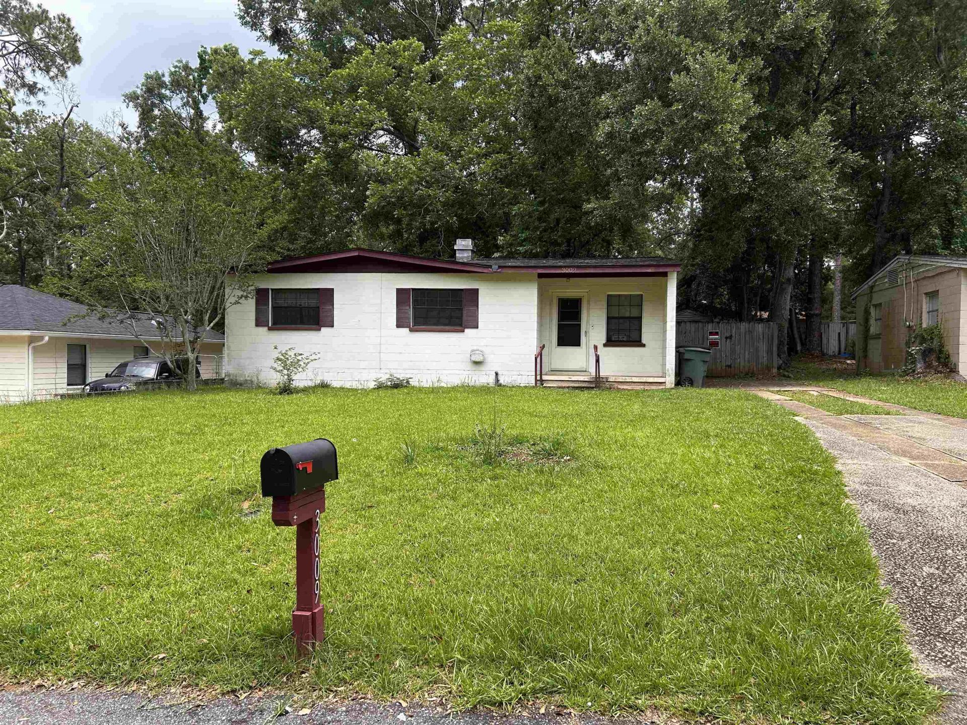 3009 Mock Drive, Tallahassee, FL 32301 Main Photo