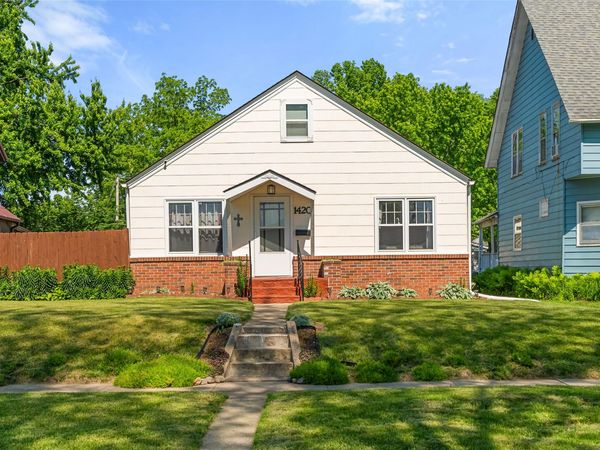 1420 5th Street, Perry, IA 50220