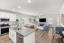 283 Ferretti St.  photo 4