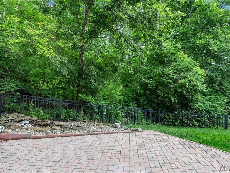 Property Image 94