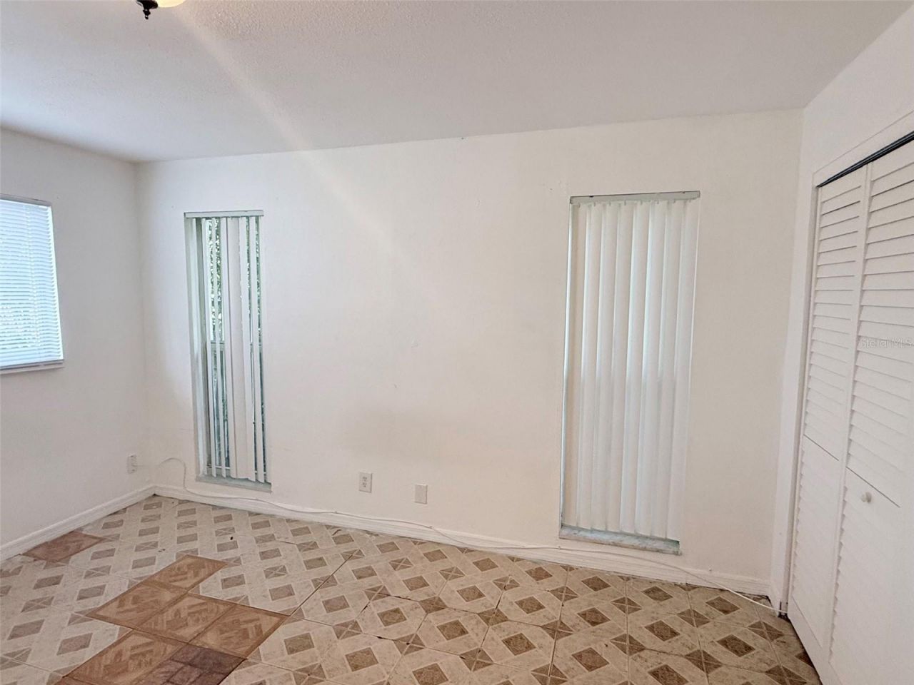 1100 70th Street N, Unit 4, Saint Petersburg, FL 33710 Photo