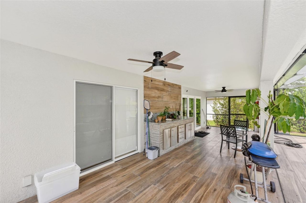 15107 Skip Jack Loop, Bradenton, FL 34202 Photo