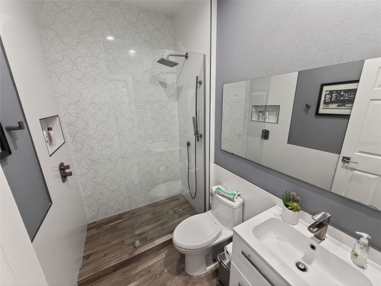 15107 Skip Jack Loop, Bradenton, FL 34202 Photo