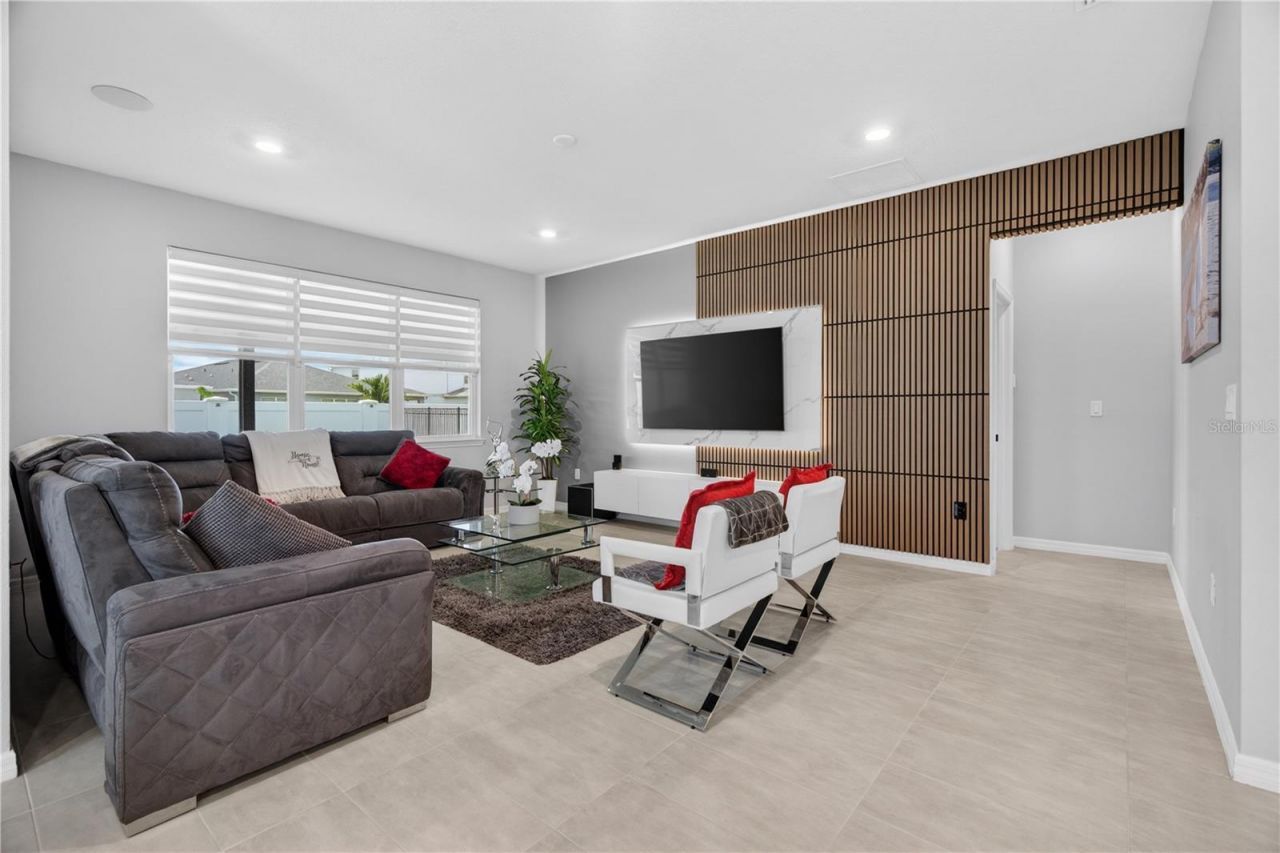 7239 Ivy Tendril Avenue, Orlando, FL 32829 Photo