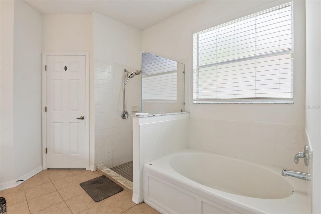 7926 Terrace Ridge Drive , Temple Terrace, FL 33637 Photo