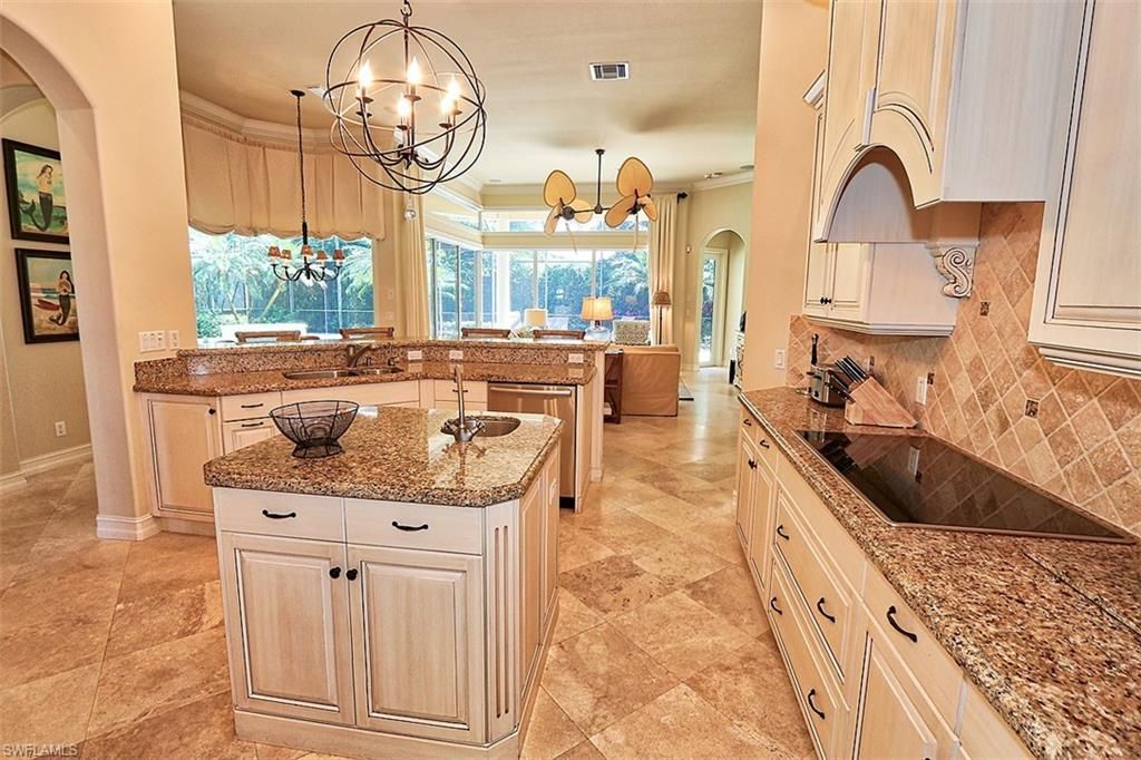1824 Crayton Rd , Naples, FL 34102 Photo