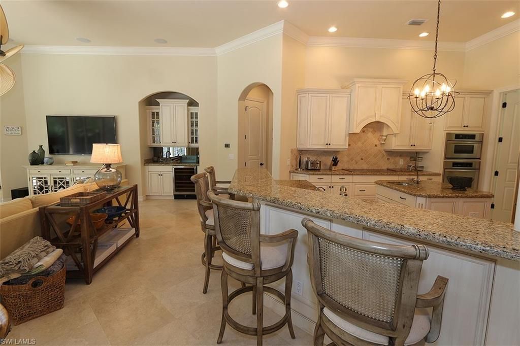 1824 Crayton Rd , Naples, FL 34102 Photo