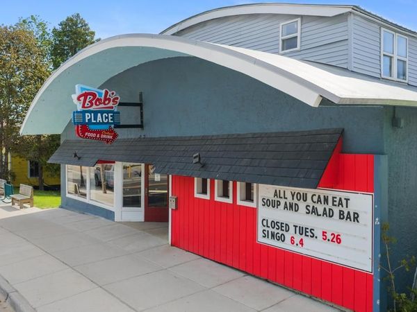 7515 S U.S. 31 Highway, Alanson, MI 49706