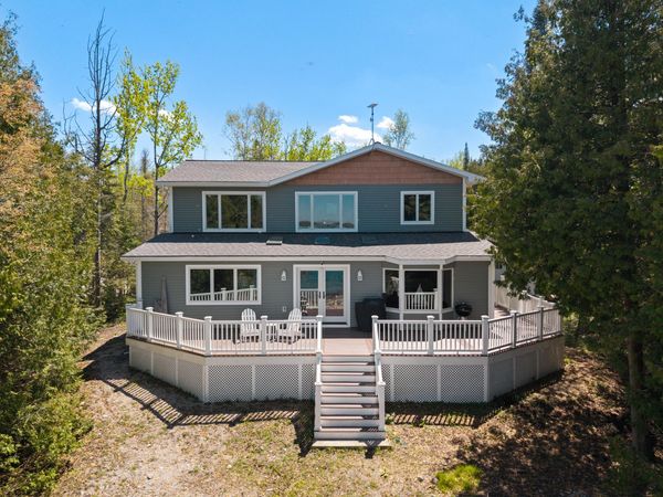 5341 Bay Shore Drive, Presque Isle, MI 49777
