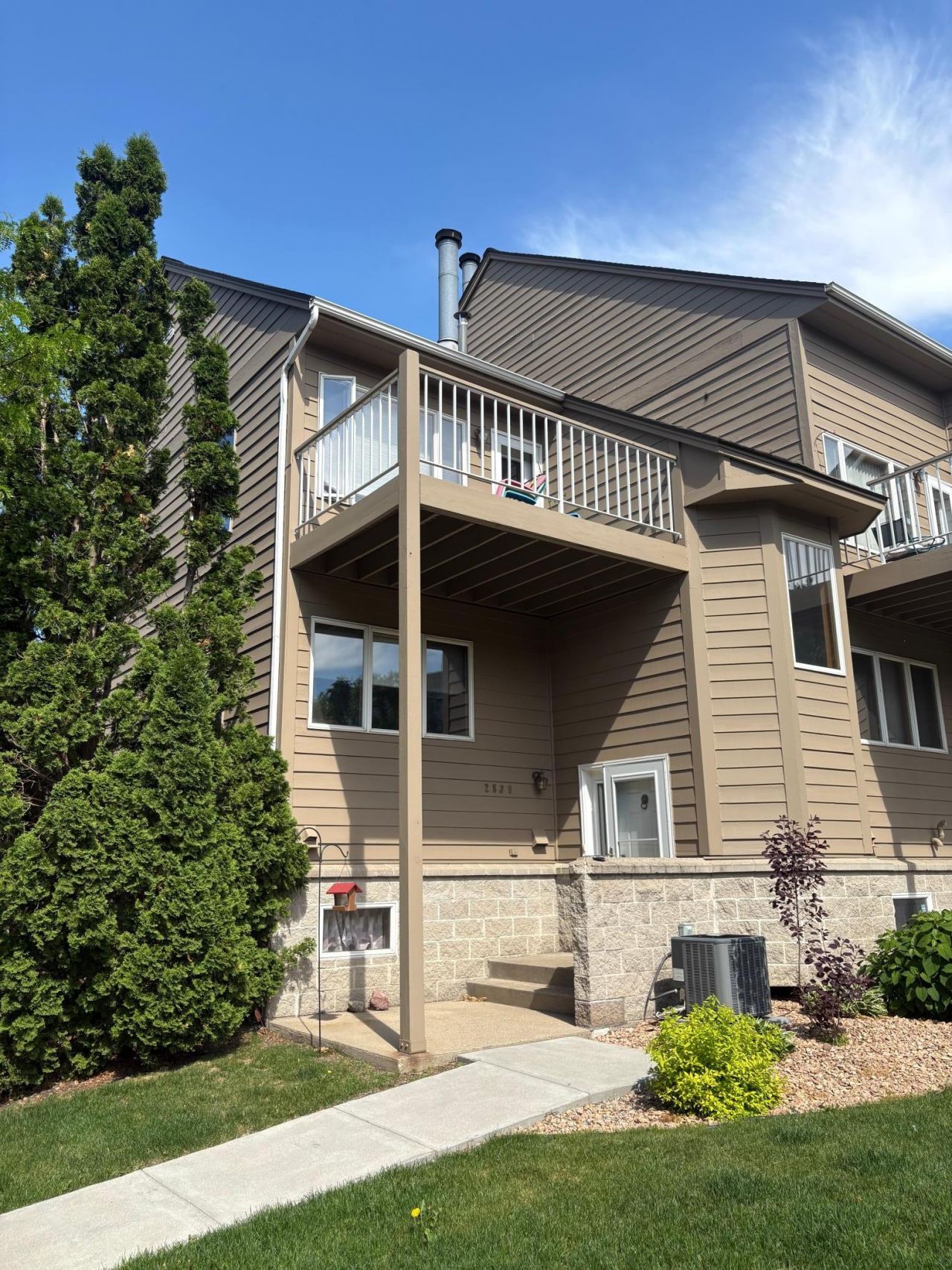 2839 Kenwood Isles Drive , Minneapolis, MN 55408 Main Photo