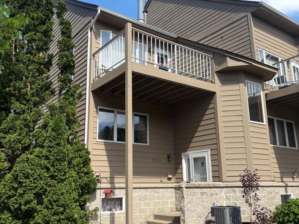 2839 Kenwood Isles Drive , Minneapolis, MN 55408