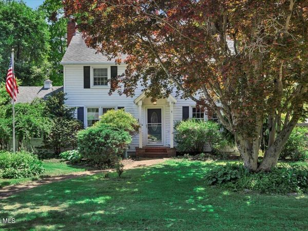 52 Delmar Place, Delmar, NY 12054