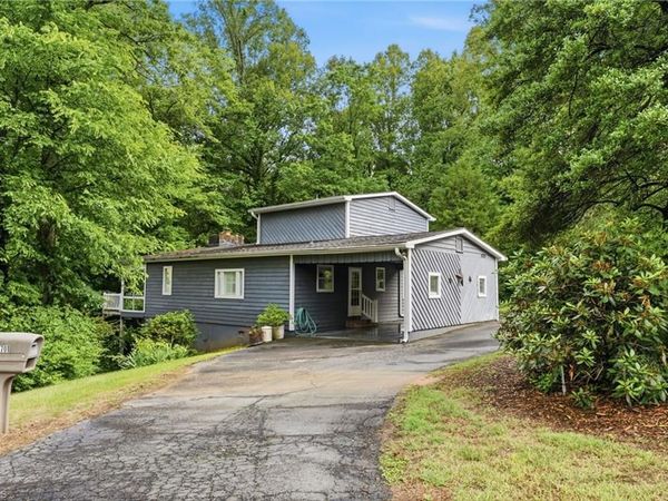 4701 New Walkertown Road, Walkertown, NC 27051