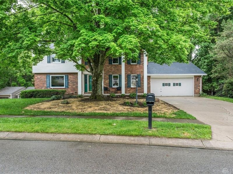 762 Chipplegate, Centerville, OH 45459 Photo 1
