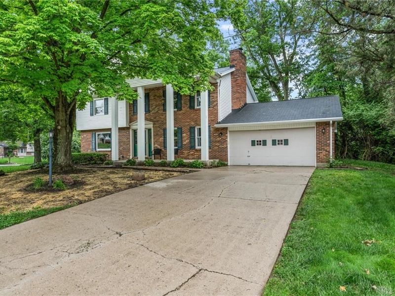 762 Chipplegate, Centerville, OH 45459 Photo 2