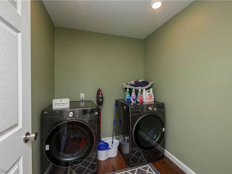 10952 Madlyn Street NE, Bolivar, OH 44612 Photo 18
