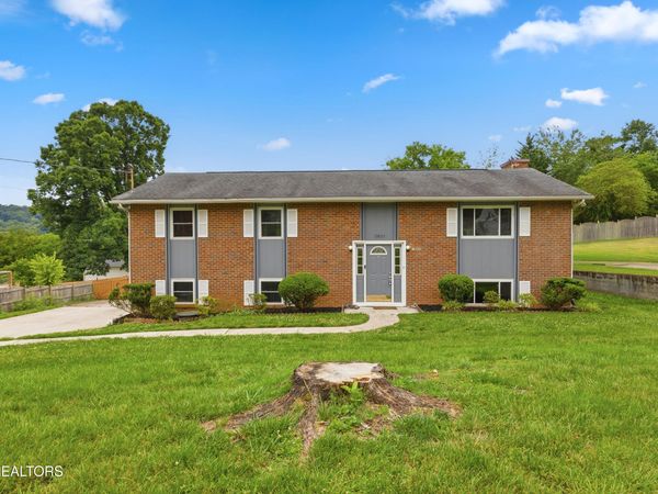 10820 Dineen Drive, Knoxville, TN 37934